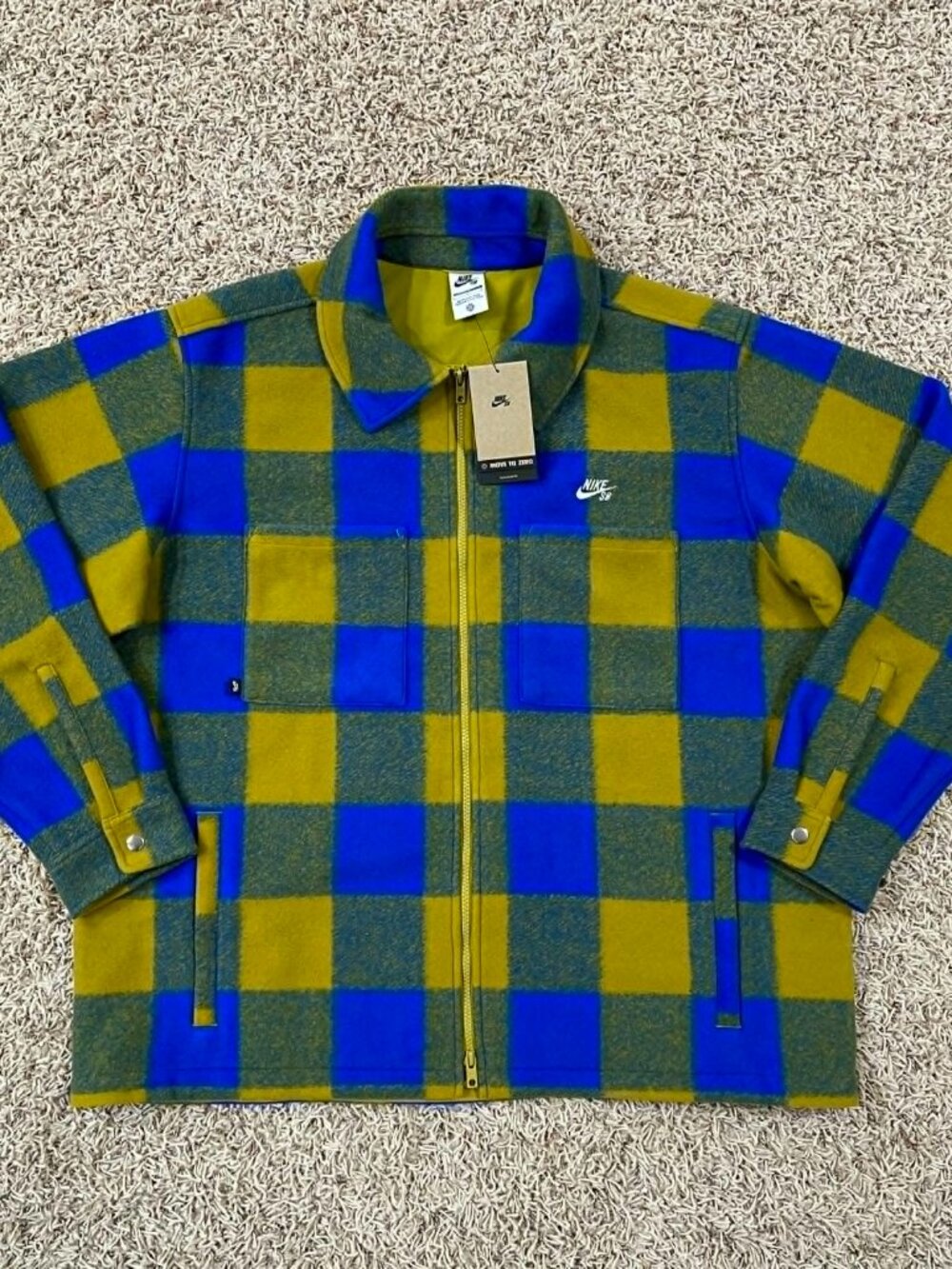 Nike SB Essential Skate Shirt Jacket Unisex HV1421-405, Men’s Size Large (New)